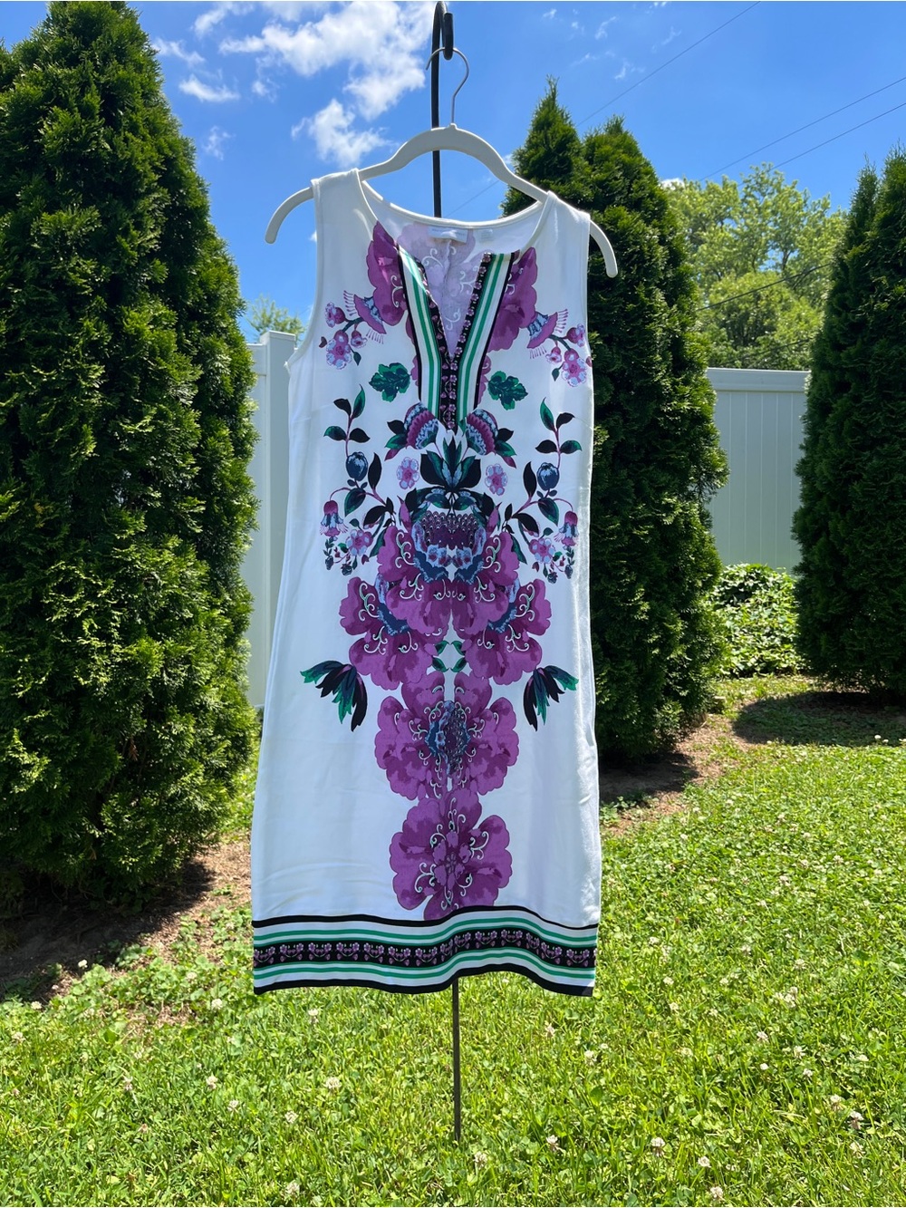 New York & Company White Sleeveless Shift Dress with Purple Floral Motif